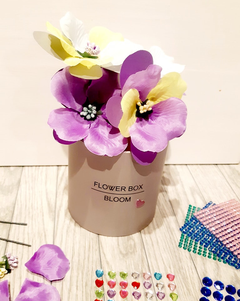 Flower box